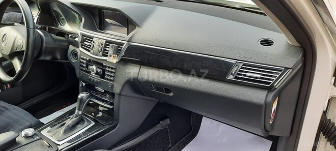 Mercedes E 220 d 2010, 231,880 km - 2.2 l - Bakı
