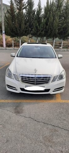 Mercedes E 220 d 2010, 231,880 km - 2.2 l - Bakı