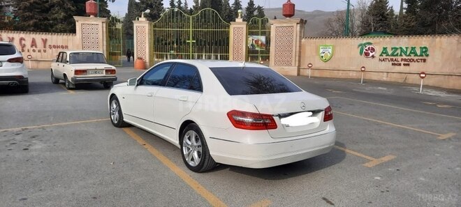 Mercedes E 220 d 2010, 231,880 km - 2.2 l - Bakı