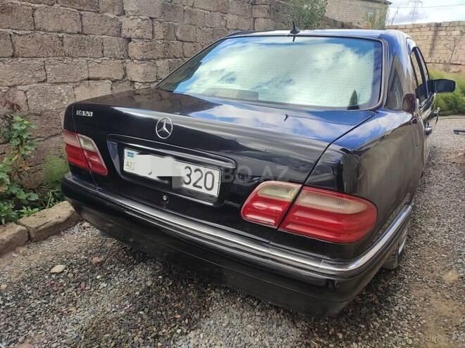 Mercedes E 320 1995, 450,000 km - 3.2 l - Bakı
