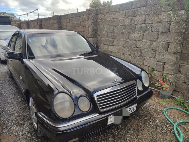 Mercedes E 320 1995, 450,000 km - 3.2 l - Bakı