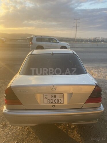 Mercedes C 200 2000, 278,000 km - 2.0 л - Bakı