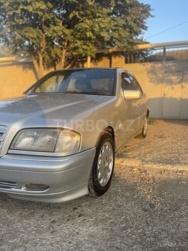 Mercedes C 200 2000, 278,000 km - 2.0 л - Bakı