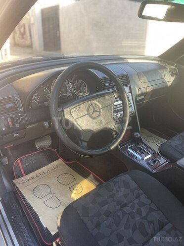 Mercedes C 200 2000, 278,000 km - 2.0 л - Bakı