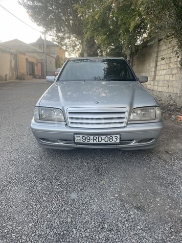Mercedes C 200 2000, 278,000 km - 2.0 л - Bakı