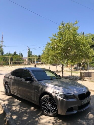 BMW 528 2011, 283,000 km - 3.0 l - Bakı