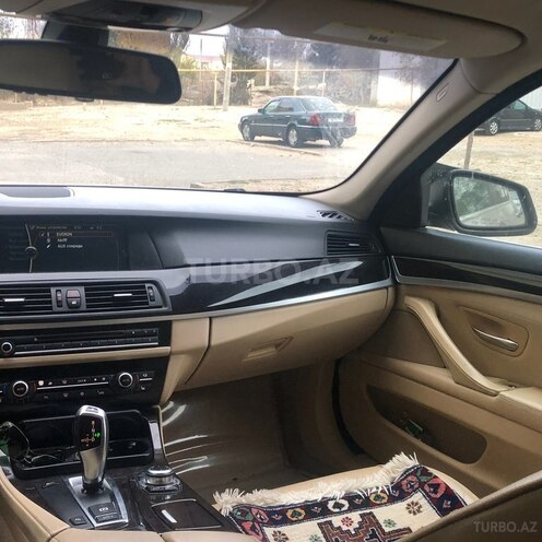 BMW 528 2011, 283,000 km - 3.0 l - Bakı
