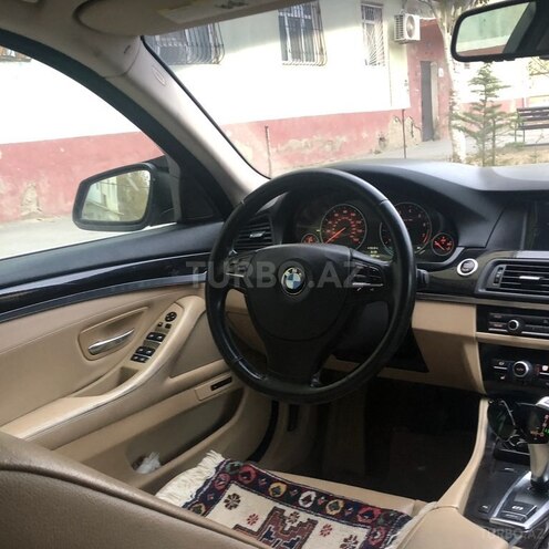BMW 528 2011, 283,000 km - 3.0 l - Bakı