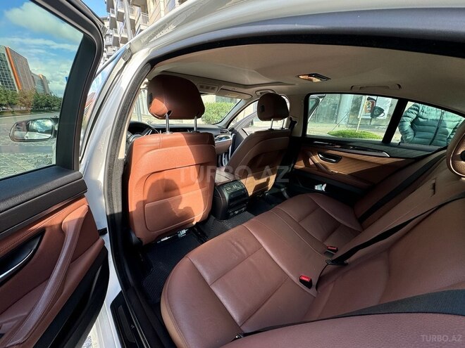 BMW 520 2014, 177,000 km - 2.0 l - Bakı