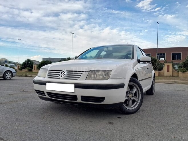 Volkswagen Bora 2001, 300,000 km - 1.4 l - Gəncə