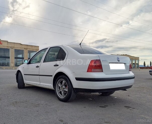 Volkswagen Bora 2001, 300,000 km - 1.4 l - Gəncə