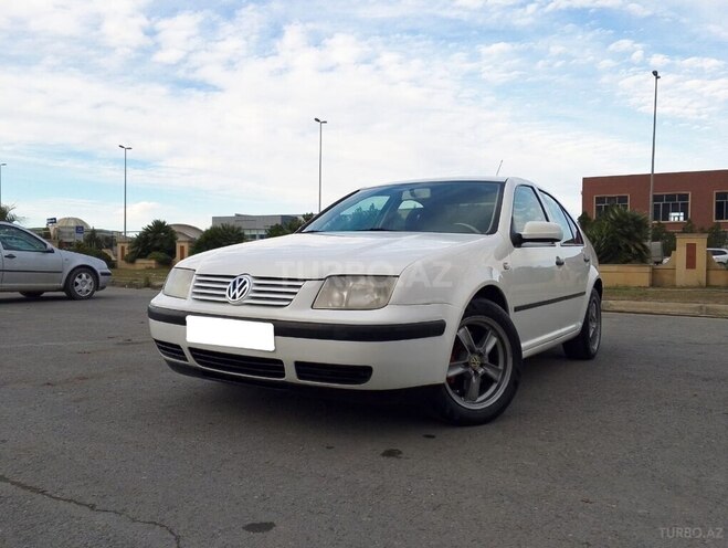 Volkswagen Bora 2001, 300,000 km - 1.4 l - Gəncə
