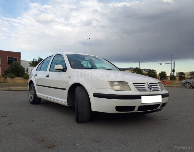 Volkswagen Bora 2001, 300,000 km - 1.4 l - Gəncə