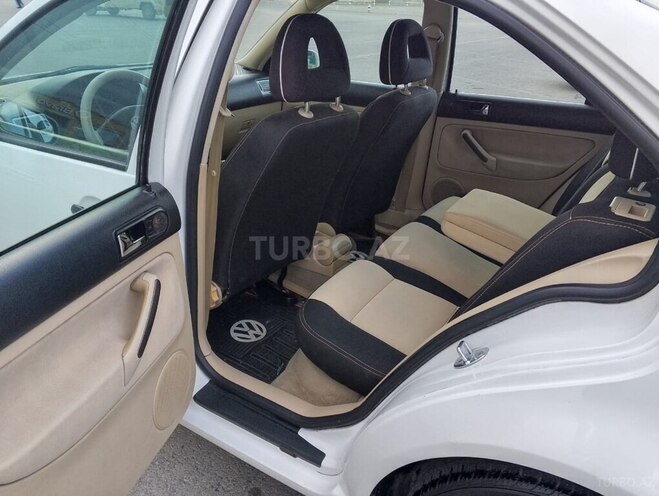 Volkswagen Bora 2001, 300,000 km - 1.4 l - Gəncə