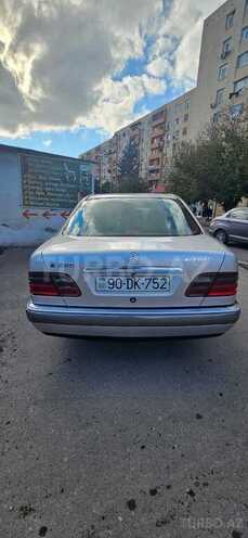 Mercedes E 280 1998, 345,234 km - 2.8 l - Bakı