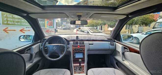 Mercedes E 280 1998, 345,234 km - 2.8 l - Bakı