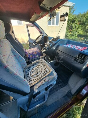 Mercedes Vito 1998, 250,000 km - 2.3 l - Quba