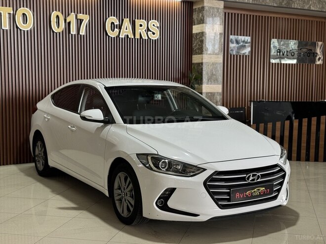 Hyundai Avante 2015, 226,000 km - 1.6 л - Bakı