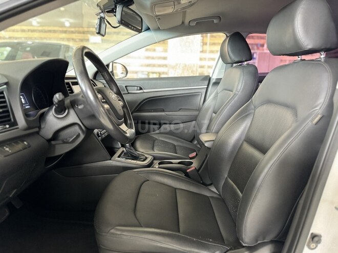 Hyundai Avante 2015, 226,000 km - 1.6 л - Bakı