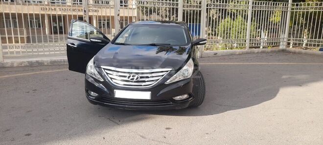 Hyundai Sonata 2010, 230,000 km - 2.4 л - Bakı
