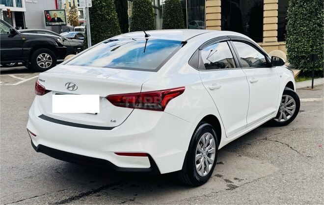 Hyundai Accent 2019, 45,000 km - 1.6 л - Bakı