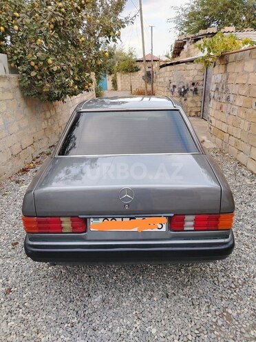 Mercedes 190 1991, 747,330 km - 2.0 л - Sumqayıt