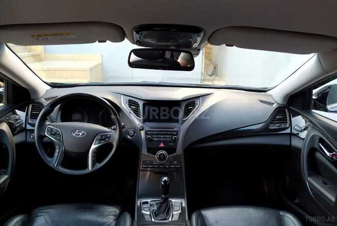 Hyundai Grandeur 2015, 159,600 km - 2.2 l - Bakı