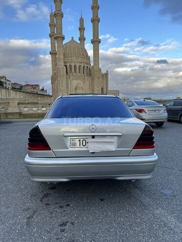 Mercedes C 240 1998, 470,000 km - 2.4 л - Bakı