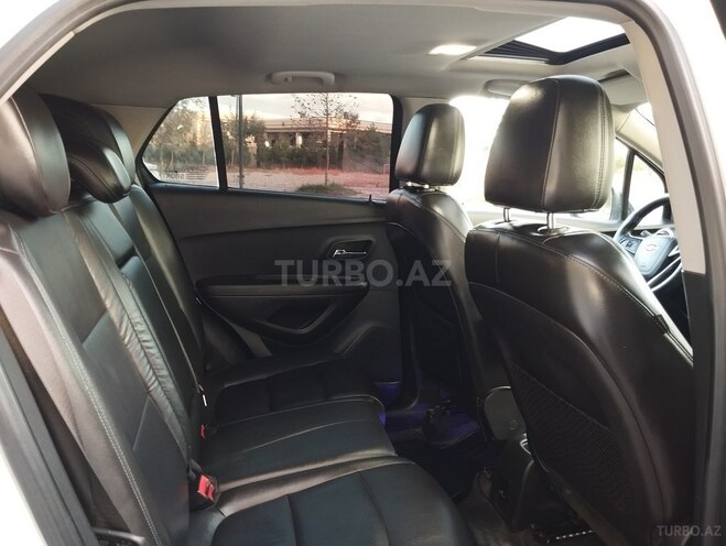 Chevrolet Trax 2015, 129,800 km - 1.4 l - Bakı