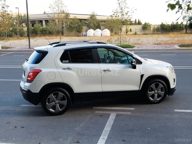 Chevrolet Trax 2015, 129,800 km - 1.4 l - Bakı