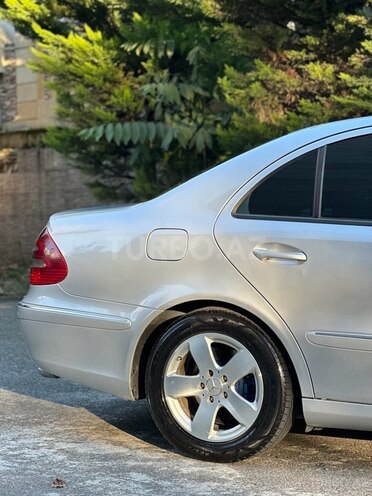 Mercedes E 270 2002, 485,000 km - 2.7 л - İsmayıllı