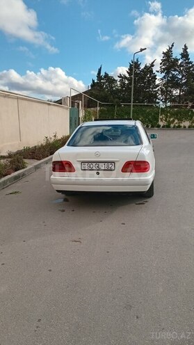 Mercedes E 220 d 1996, 254,780 km - 2.2 л - Bakı