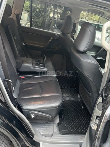 Toyota Land Cruiser Prado 2009, 190,000 km - 3.0 л - Bakı