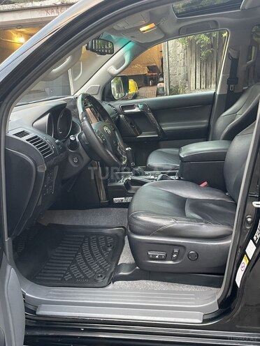 Toyota Land Cruiser Prado 2009, 190,000 km - 3.0 л - Bakı