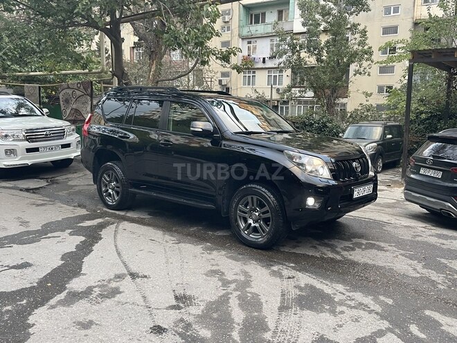 Toyota Land Cruiser Prado 2009, 190,000 km - 3.0 л - Bakı