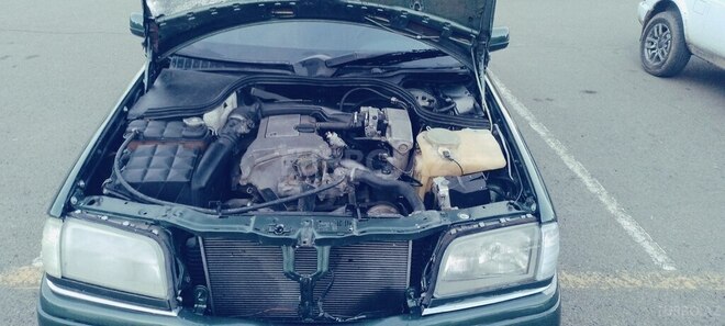 Mercedes C 220 1994, 532,451 km - 2.2 l - Qazax