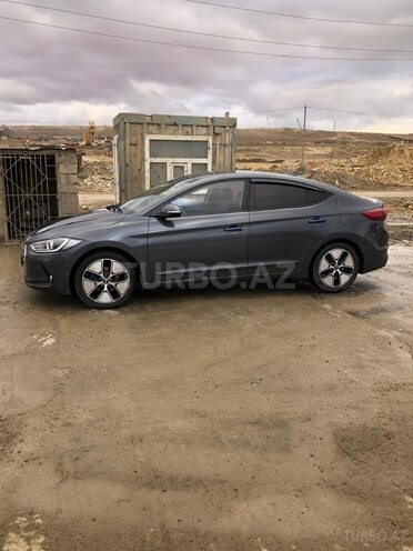 Hyundai Elantra 2015, 170,000 km - 1.6 l - Sumqayıt
