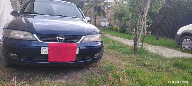 Opel Vectra 1999, 245,000 km - 2.0 л - Zaqatala