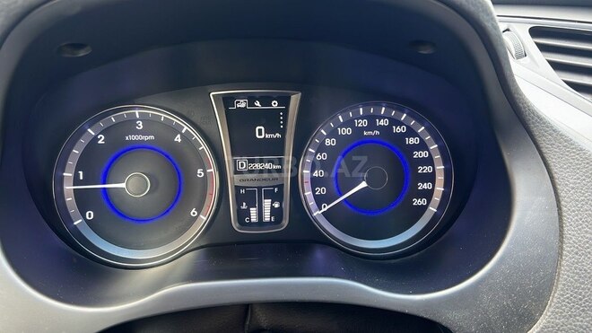 Hyundai Grandeur 2014, 228,000 km - 2.2 л - Bakı