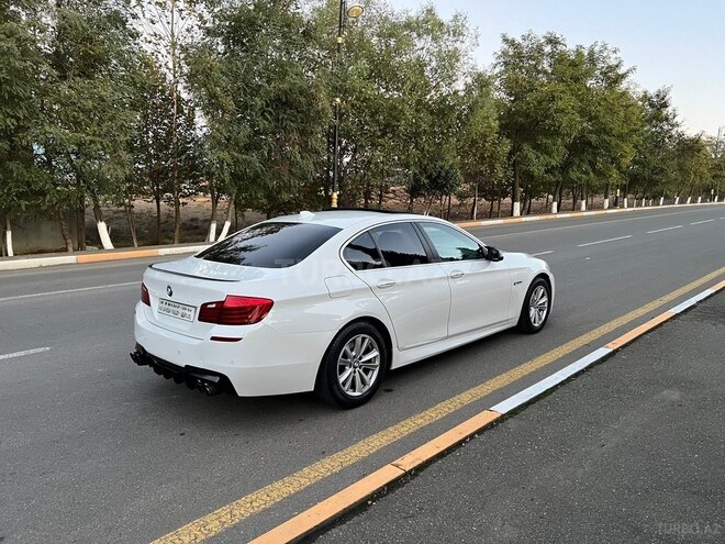 BMW 528 2015, 270,999 km - 2.0 l - Gəncə