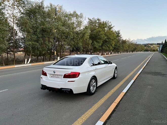 BMW 528 2015, 270,999 km - 2.0 l - Gəncə