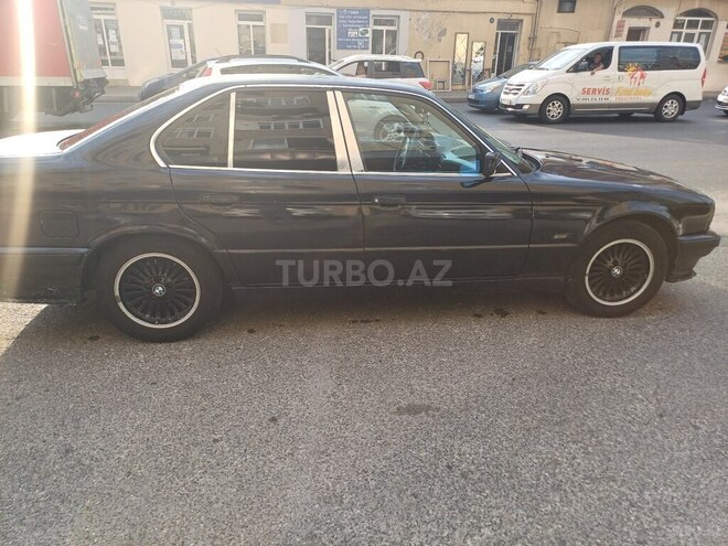 BMW 525 1994, 335,000 km - 2.5 l - Bakı