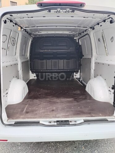 Mercedes Vito 114 2016, 389,000 km - 2.2 л - Bakı