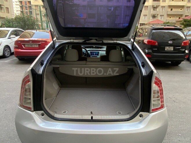 Toyota Prius 2013, 286,000 km - 1.8 l - Bakı