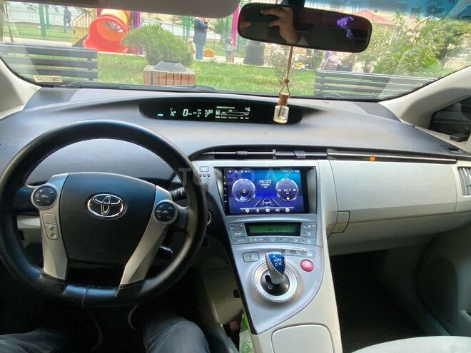 Toyota Prius 2013, 286,000 km - 1.8 l - Bakı