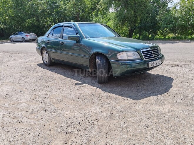 Mercedes C 220 1994, 532,451 km - 2.2 l - Qazax