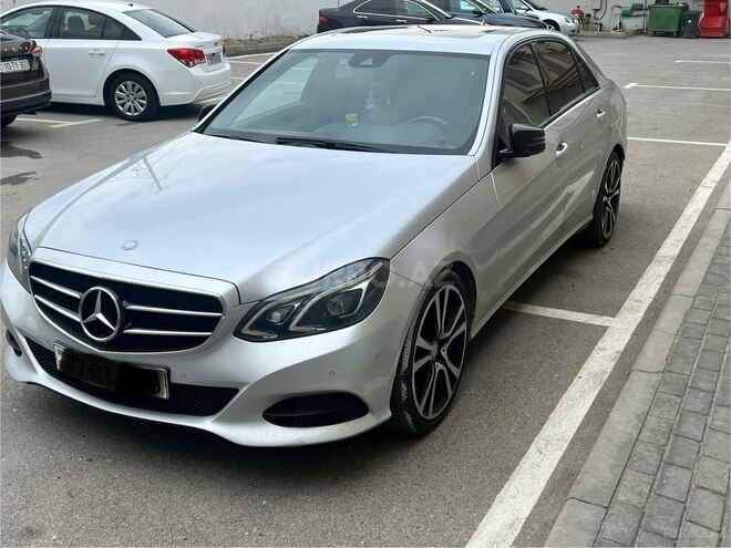 Mercedes E 220 d 2015, 177,500 km - 2.2 л - Bakı