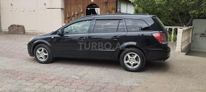 Opel Astra 2006, 323,000 km - 1.4 l - Bərdə