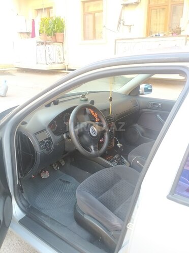 Volkswagen Bora 2000, 327,050 km - 1.6 l - Bakı
