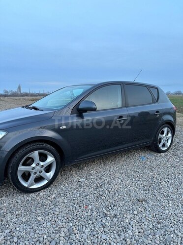 Kia Ceed 2008, 265,000 km - 1.6 l - Gəncə